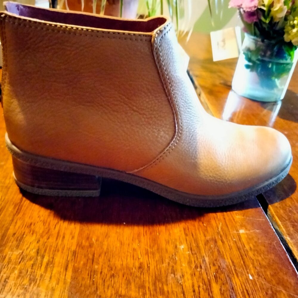 Dansko Booties Size 40 - Picture 6 of 6